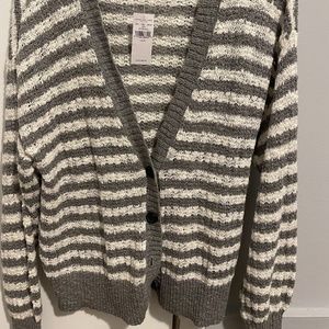 American Eagle Cardigan
